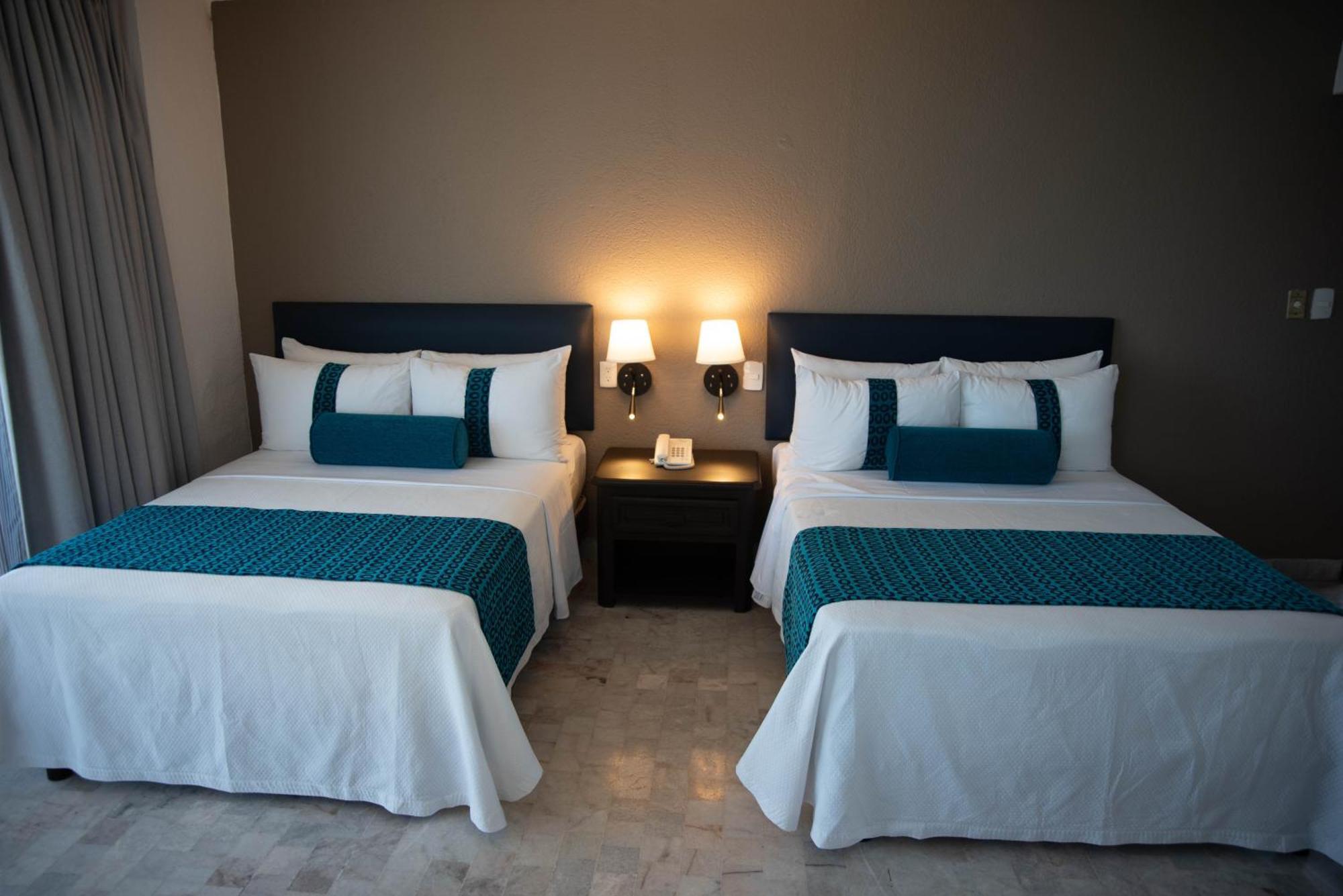 Ritz Acapulco All Inclusive エクステリア 写真
