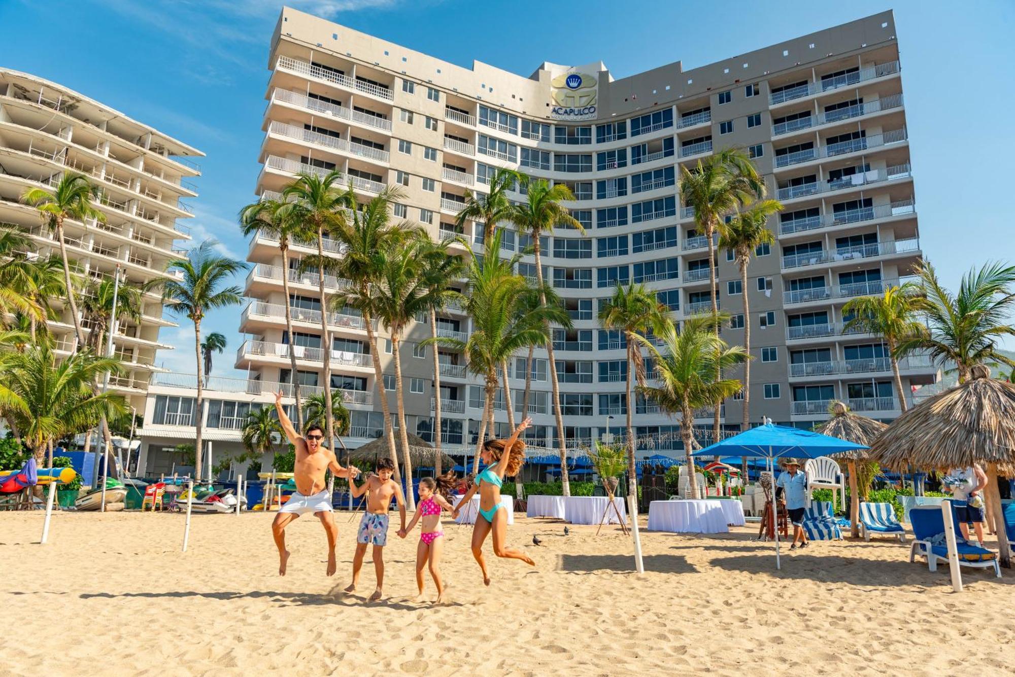 Ritz Acapulco All Inclusive エクステリア 写真 The beach at the Hilton San Diego Bayfront